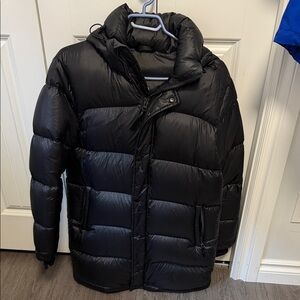 TNA Super Puff Black